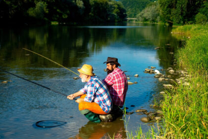 Pontoon boat on Lake Casitas with an expert fishing guide.