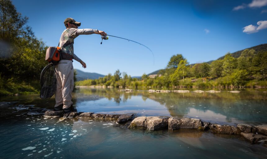 Guided trout fishing Branson MO on Lake Taneycomo with expert fishing guide