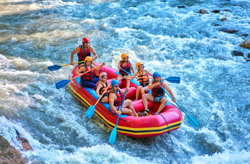 Beginner whitewater rafting checklist Kernville CA